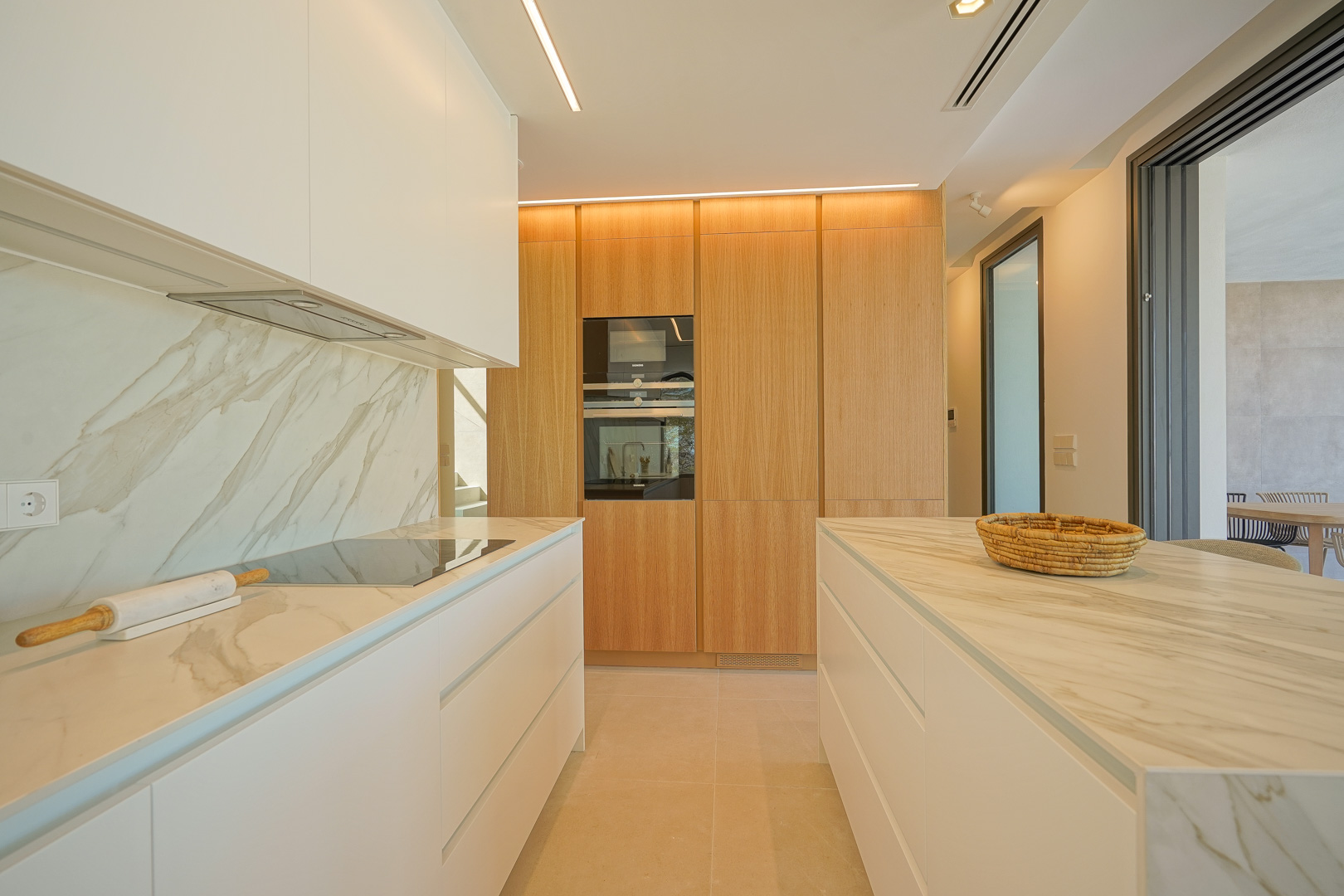 4305MOR Grote moderne villa te koop in Moraira
