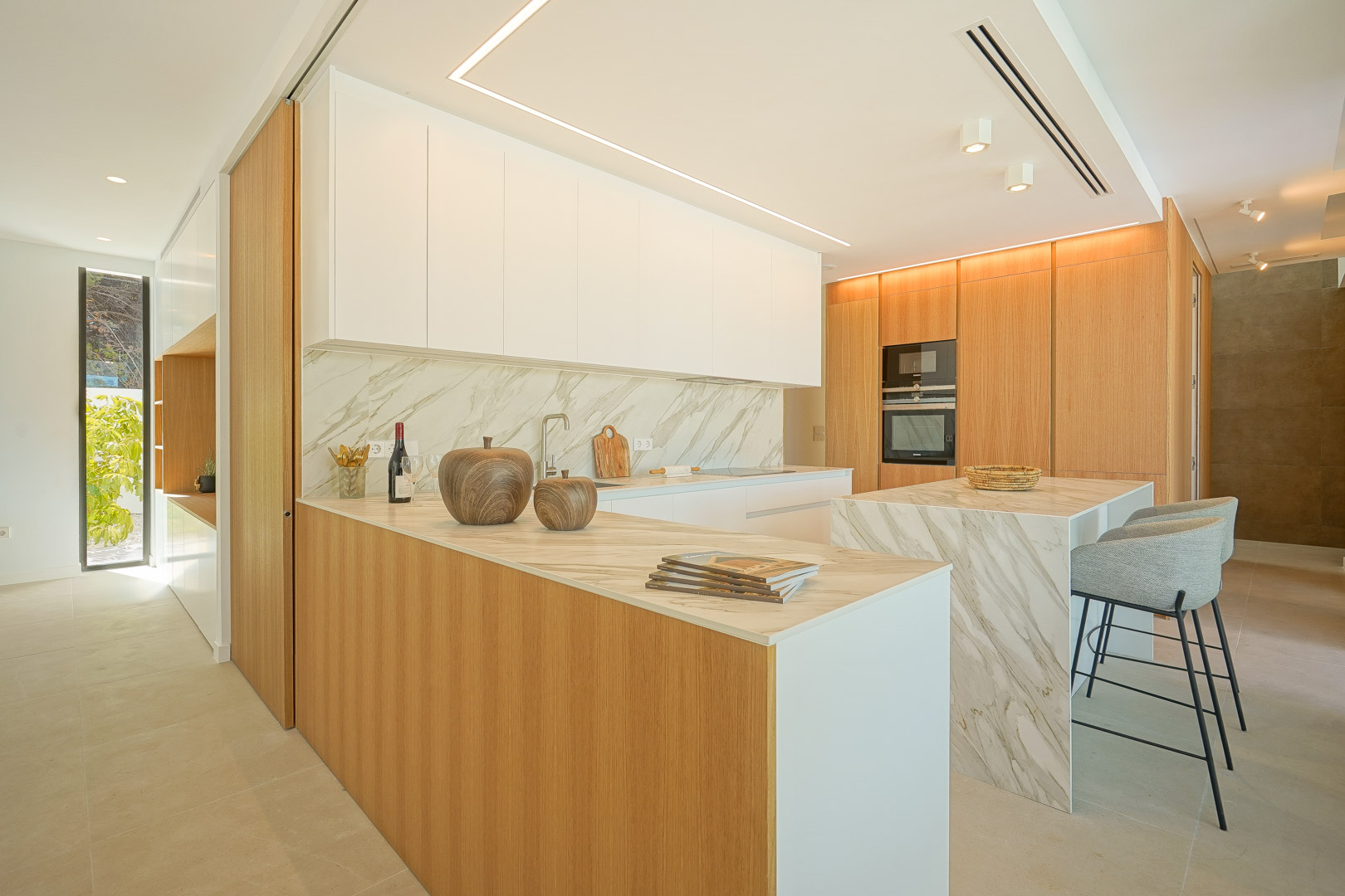 4305MOR Grote moderne villa te koop in Moraira