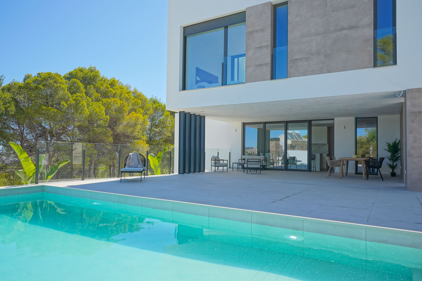 4305MOR Grote moderne villa te koop in Moraira