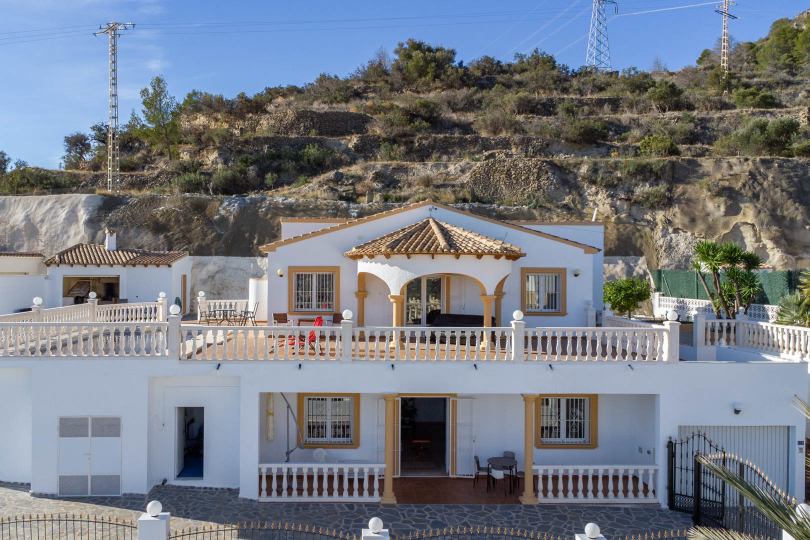 C4XY4596CAL Villa met gastenverblijf en panoramisch zeezicht te koop in Oltamar,  Calpe