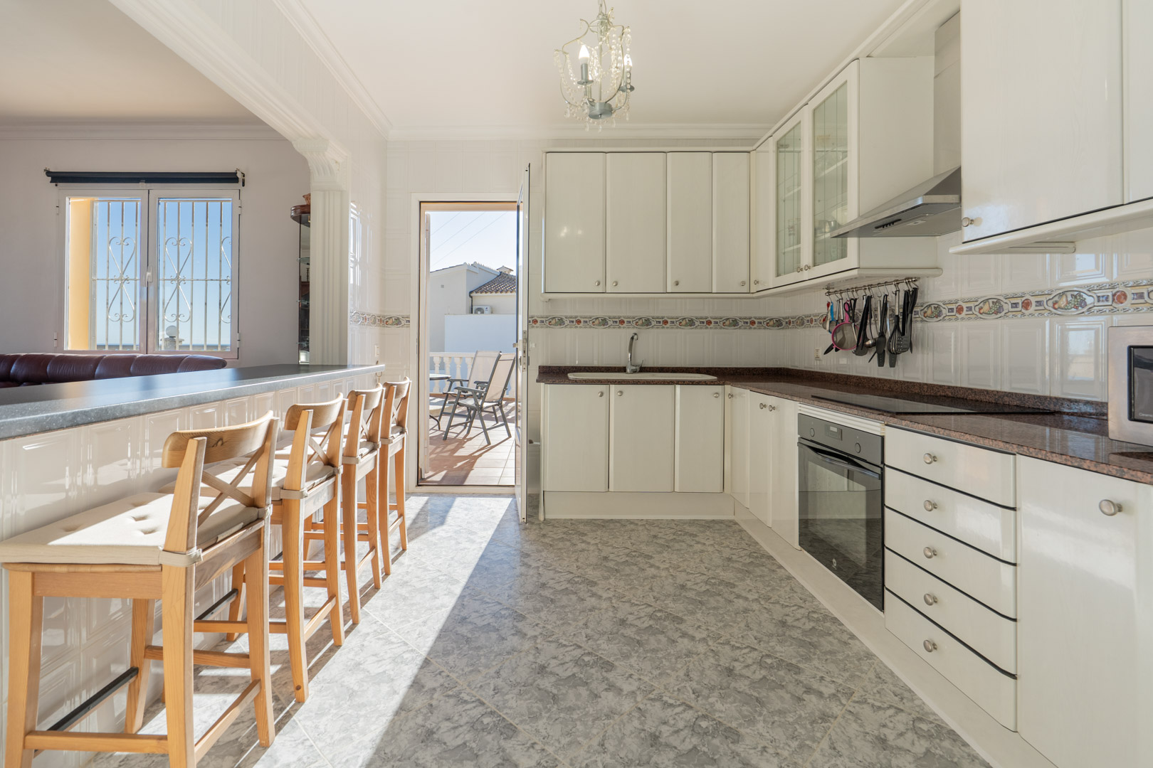C4XY4596CAL Villa met gastenverblijf en panoramisch zeezicht te koop in Oltamar,  Calpe