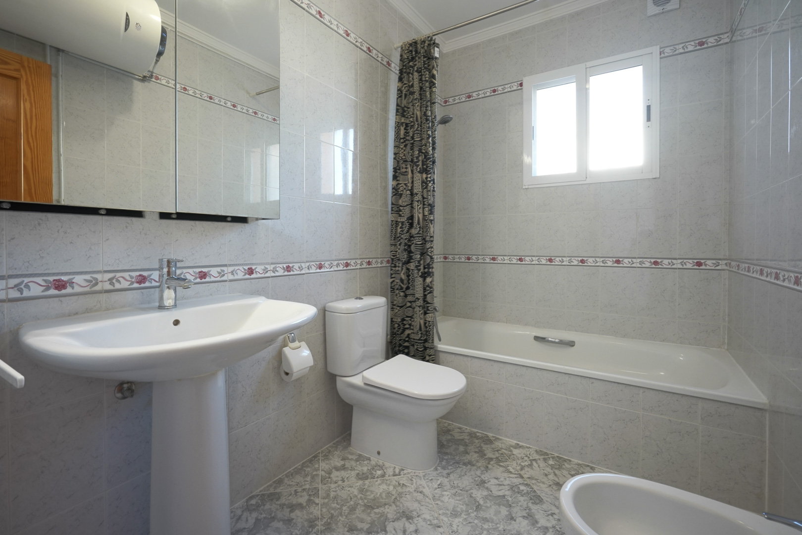 C4XY4596CAL Villa met gastenverblijf en panoramisch zeezicht te koop in Oltamar,  Calpe