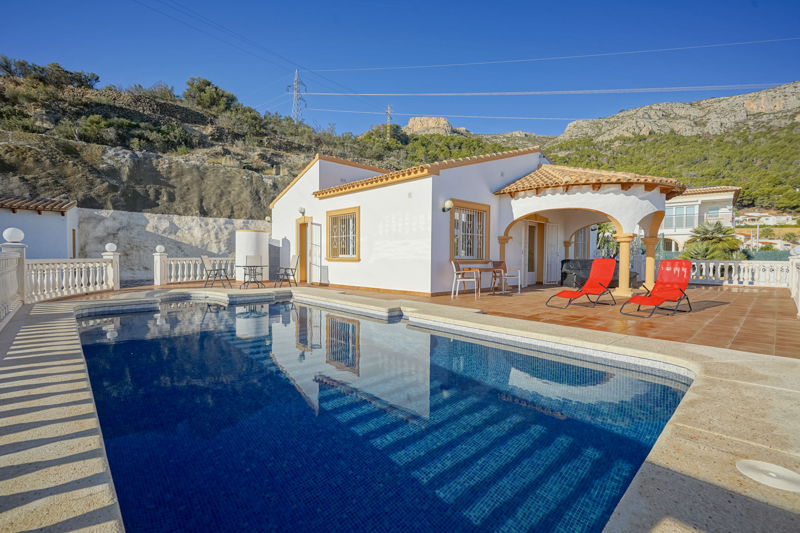 C4XY4596CAL Villa met gastenverblijf en panoramisch zeezicht te koop in Oltamar,  Calpe