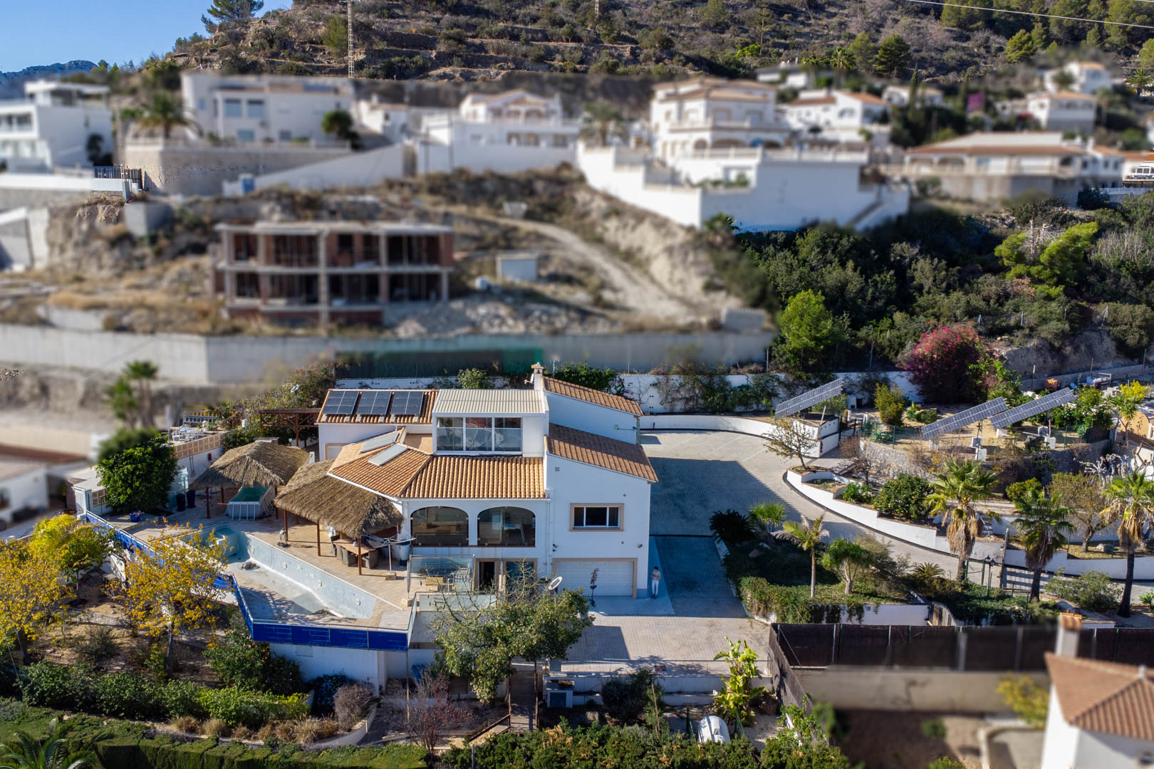 4597CAL_118 4597CAL Ruime villa met panoramisch zeezicht te koop in Calpe