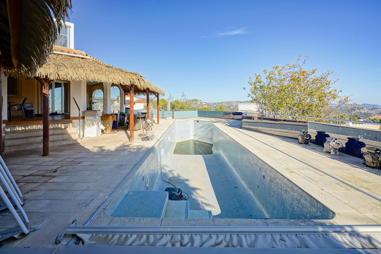 4597CAL_84 4597CAL Ruime villa met panoramisch zeezicht te koop in Calpe