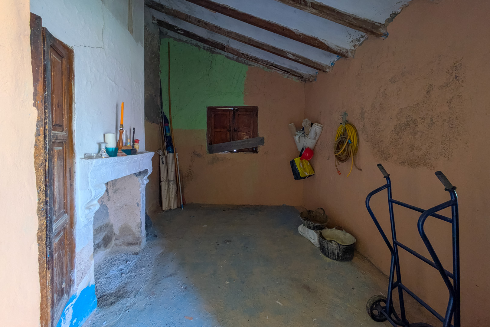 4628JAV Traditionele finca met bijhorende grondstukken te koop in Pinosol-Las Laderas, Jávea