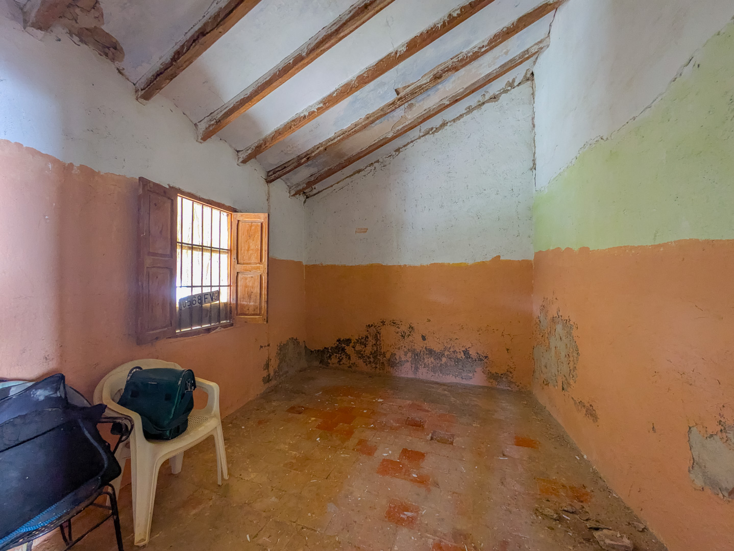 4628JAV Traditionele finca met bijhorende grondstukken te koop in Pinosol-Las Laderas, Jávea