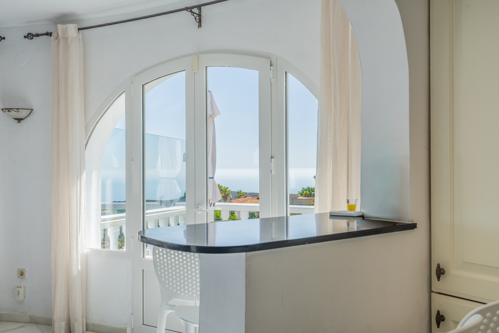 C4XY4635BELL Ruime villa met panoramisch zeezicht te koop in Cumbre del Sol, Benitachell