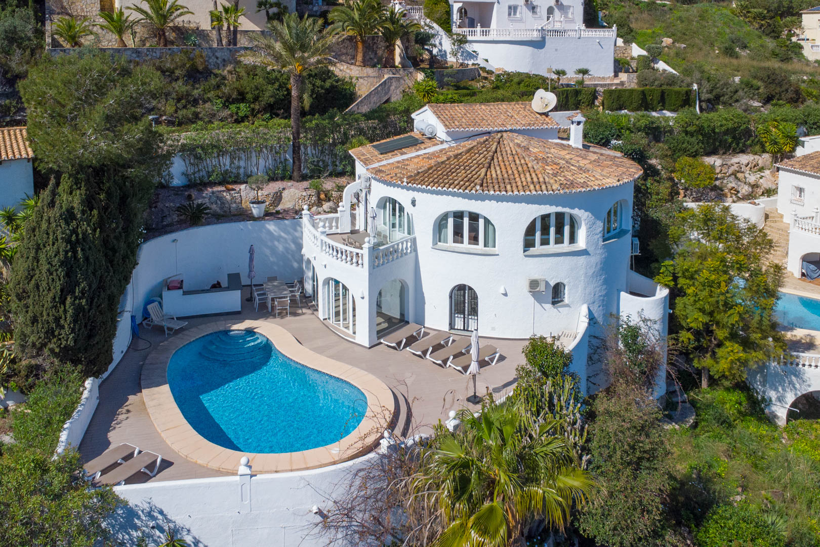 C4XY4635BELL Ruime villa met panoramisch zeezicht te koop in Cumbre del Sol, Benitachell