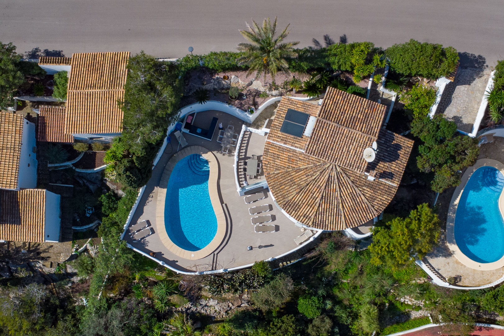 C4XY4635BELL Ruime villa met panoramisch zeezicht te koop in Cumbre del Sol, Benitachell