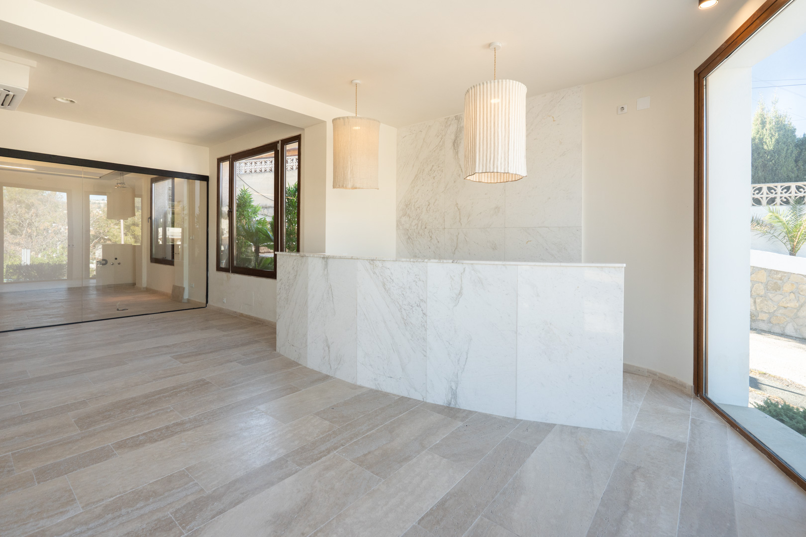 4636BEN_016-1 C4XY4636BEN Ruim commercieel pand met woning te koop in Moraira-Benissa