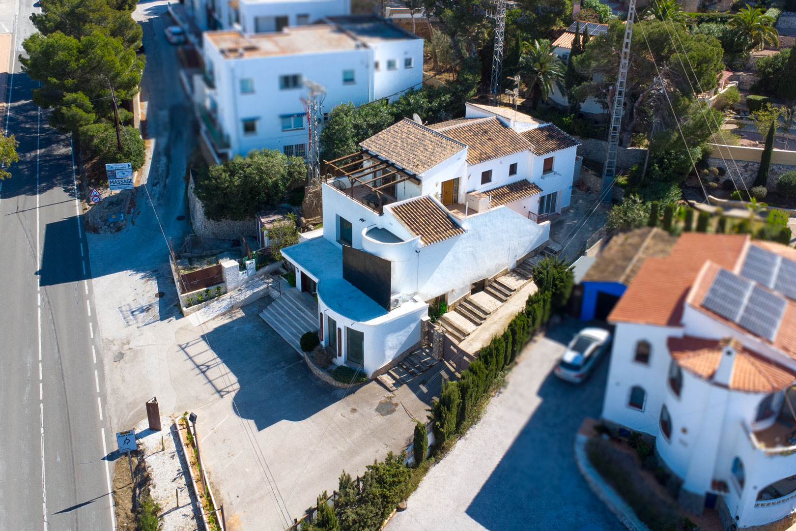 4636BEN_07 C4XY4636BEN Ruim commercieel pand met woning te koop in Moraira-Benissa
