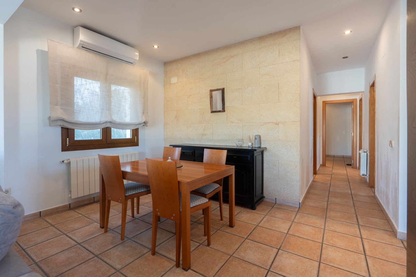 4636BEN_074 C4XY4636BEN Ruim commercieel pand met woning te koop in Moraira-Benissa