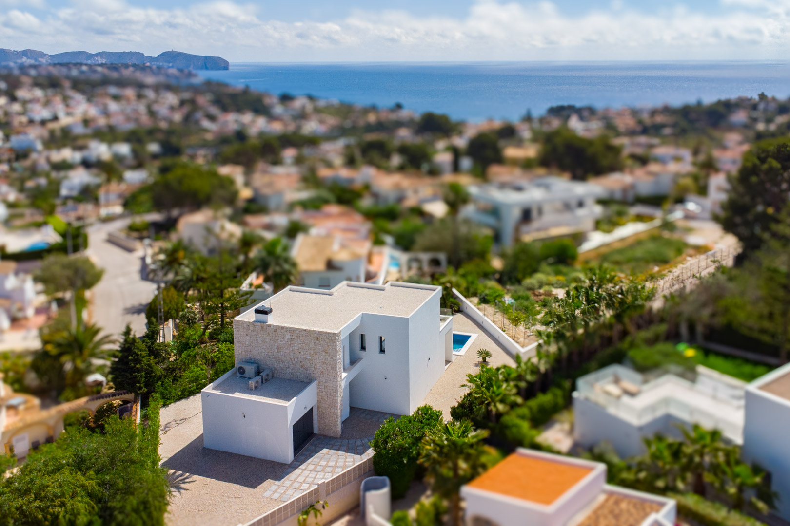 4644BEN Nieuwbouw villa met zeezicht op vlak grondstuk van 1715 m2 te koop in La Fustera, Benissa
