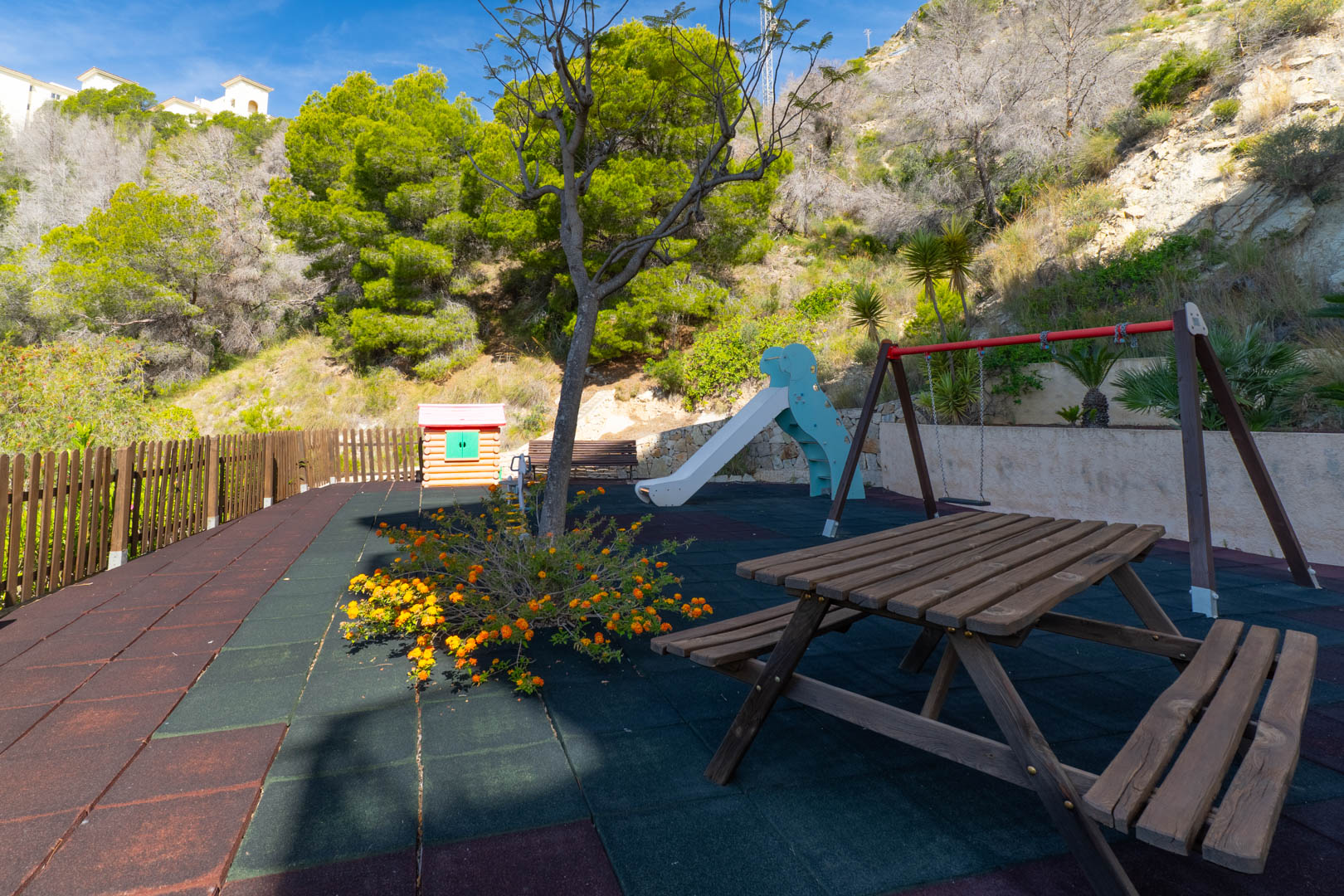 4653ALT_060 4653ALT Appartement met zeezicht te koop in Altea Hills