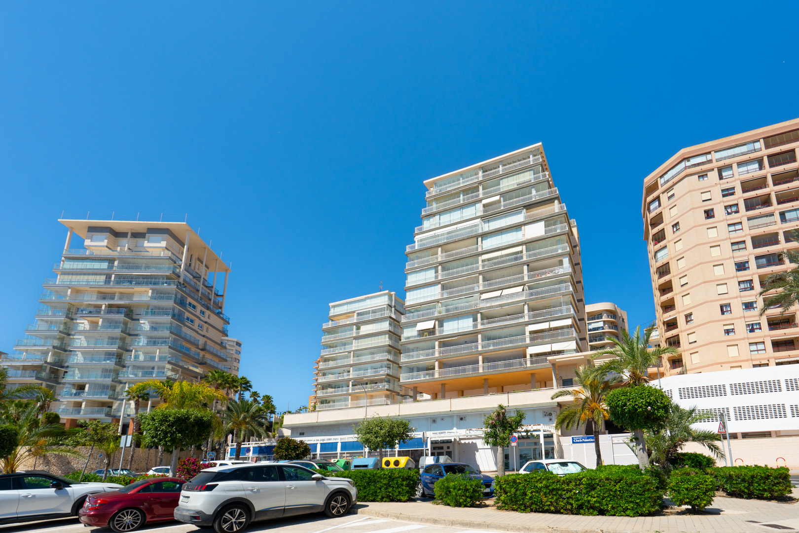 C4XY4655CAL Eerstelijns penthouse met panoramisch zeezicht te koop in de haven van Calpe