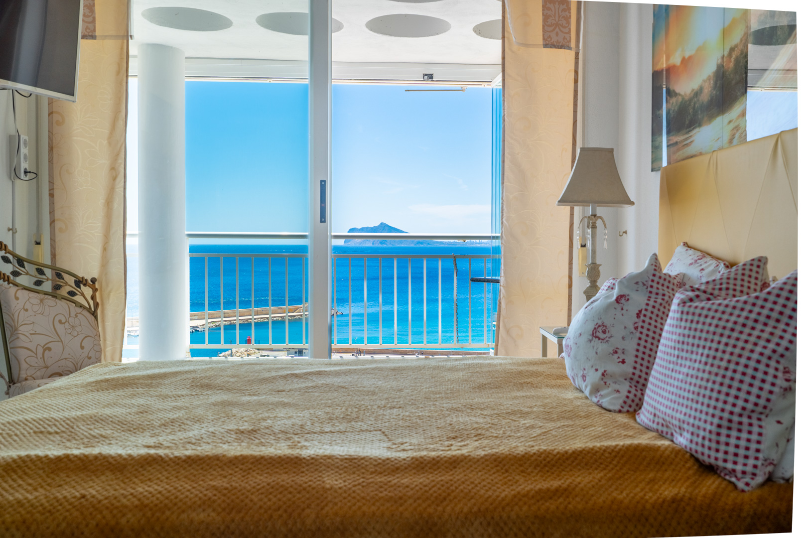 C4XY4655CAL Eerstelijns penthouse met panoramisch zeezicht te koop in de haven van Calpe