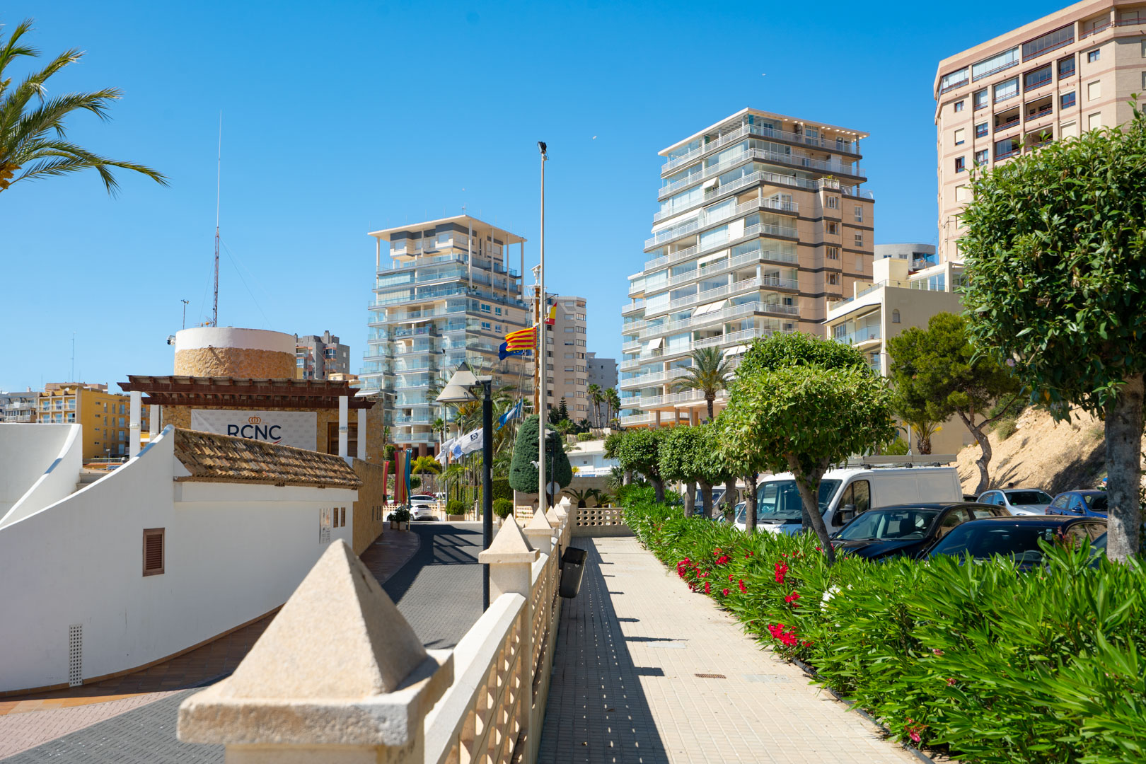 C4XY4656CAL Eerstelijns penthouse met zeezicht te koop op 200 m van het strand in Calpe