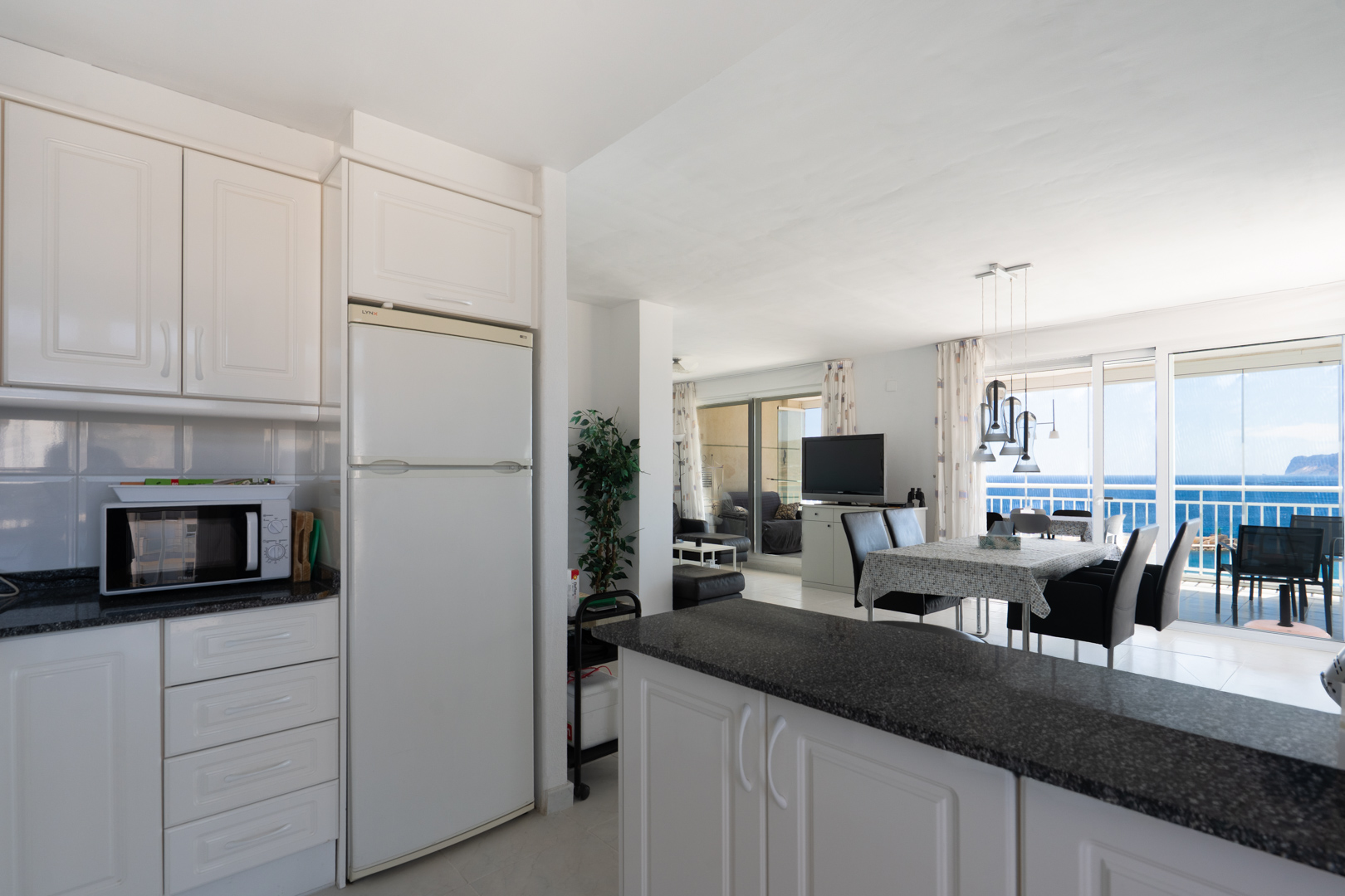 C4XY4656CAL Eerstelijns penthouse met zeezicht te koop op 200 m van het strand in Calpe