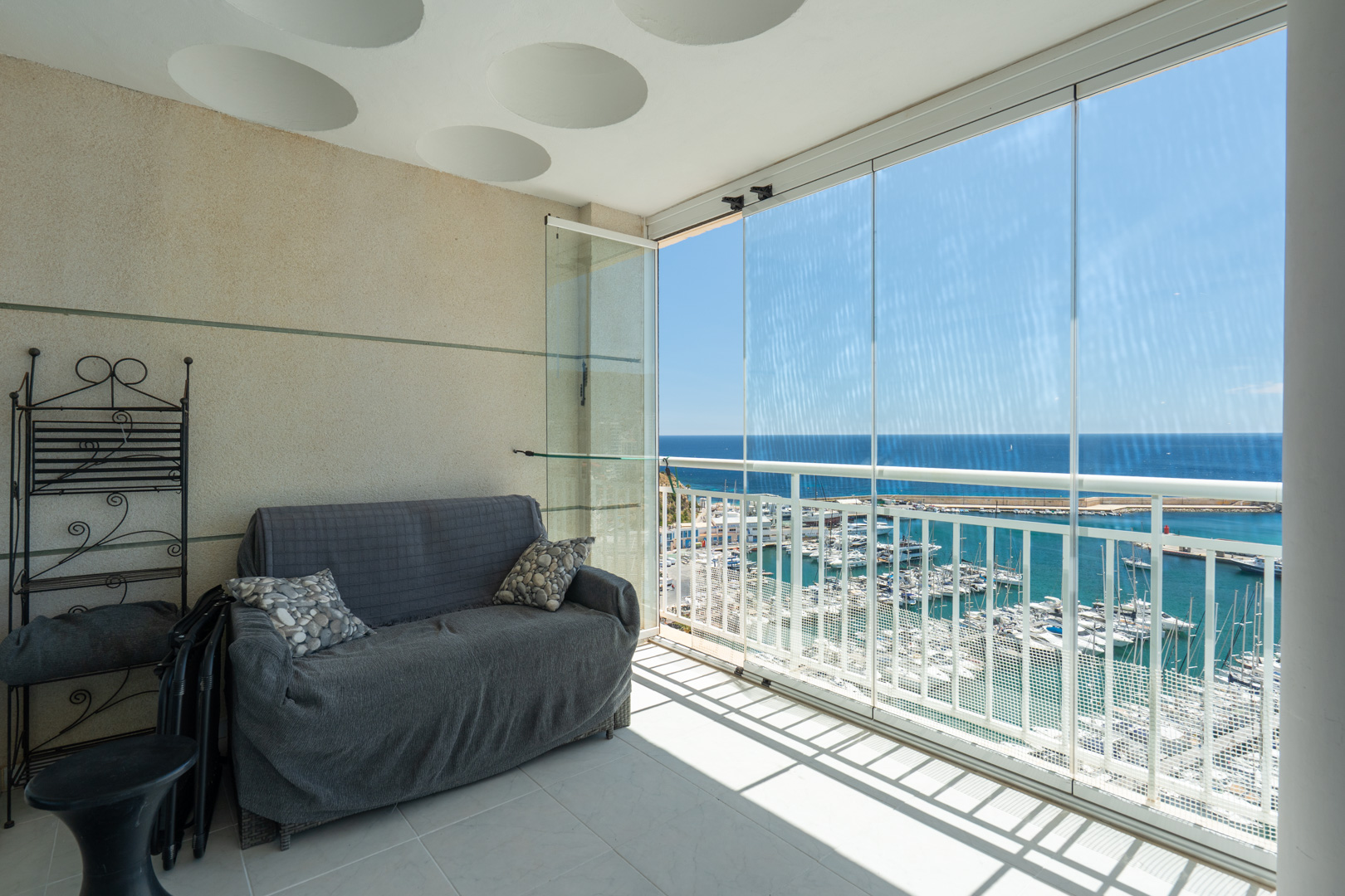 C4XY45657CAL Twee aangrenzende eerstelijns penthouses met panoramisch zeezicht en mogelijkheid tot unificatie te koop in Calpe