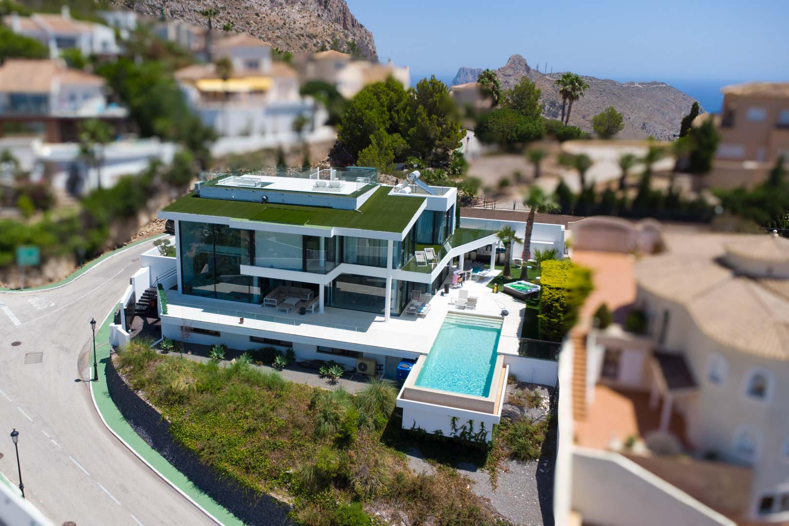 C4XY7056ALT Moderne Villa met berg- en zeezichten te koop in Altea Hills