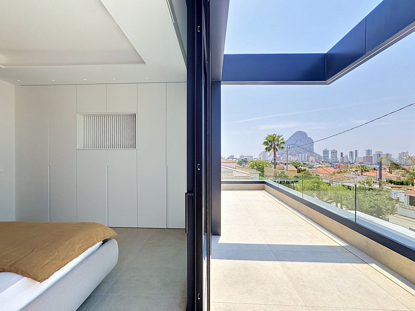 C3XY7123CAL Luxe villa met uitzicht op zee te koop in Calpe