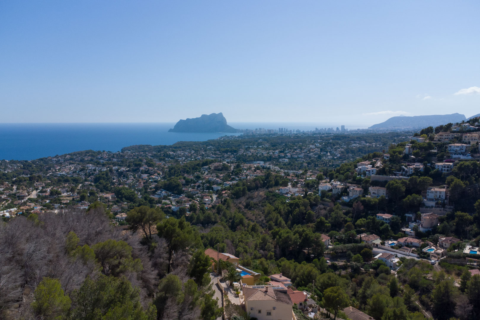 8300MOR-15 8300MOR Moderne villa in aanbouw met panoramisch zeezicht te koop in Moraira.