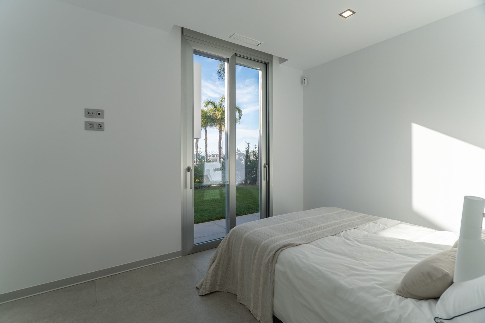 8317FIN Moderne villa te koop in Finestrat.