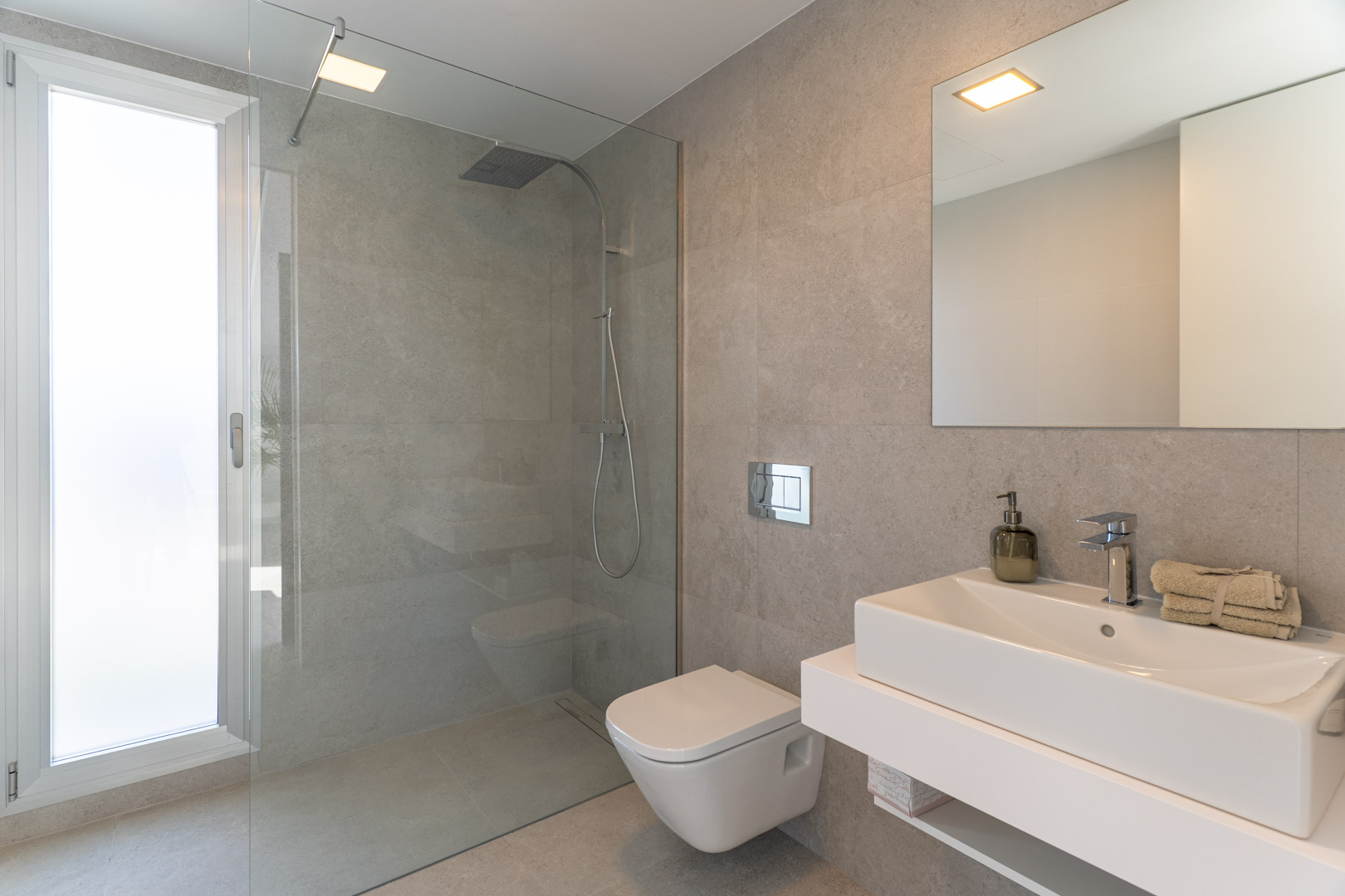 8317FIN Moderne villa te koop in Finestrat.