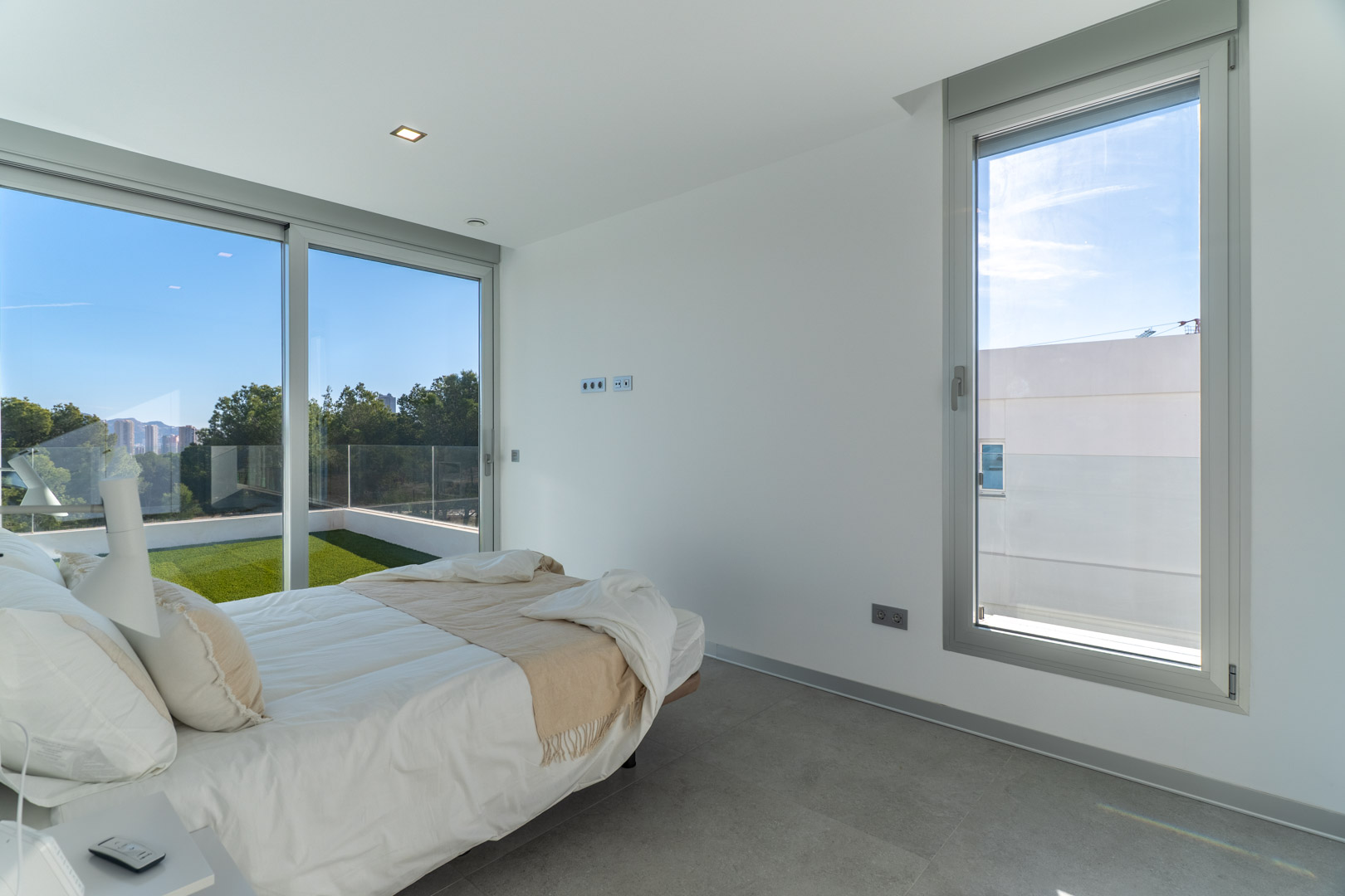 8317FIN Moderne villa te koop in Finestrat.