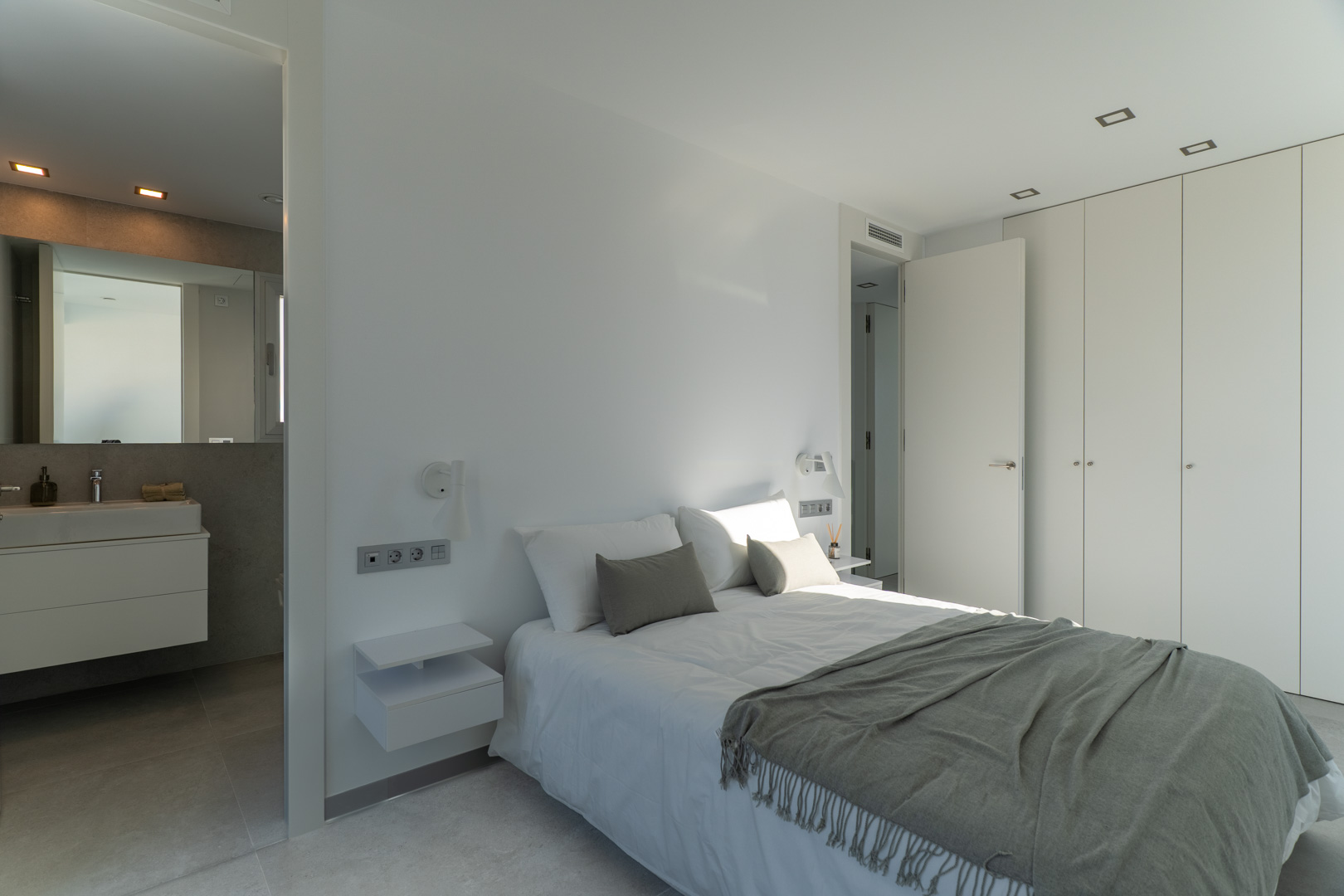 8317FIN Moderne villa te koop in Finestrat.