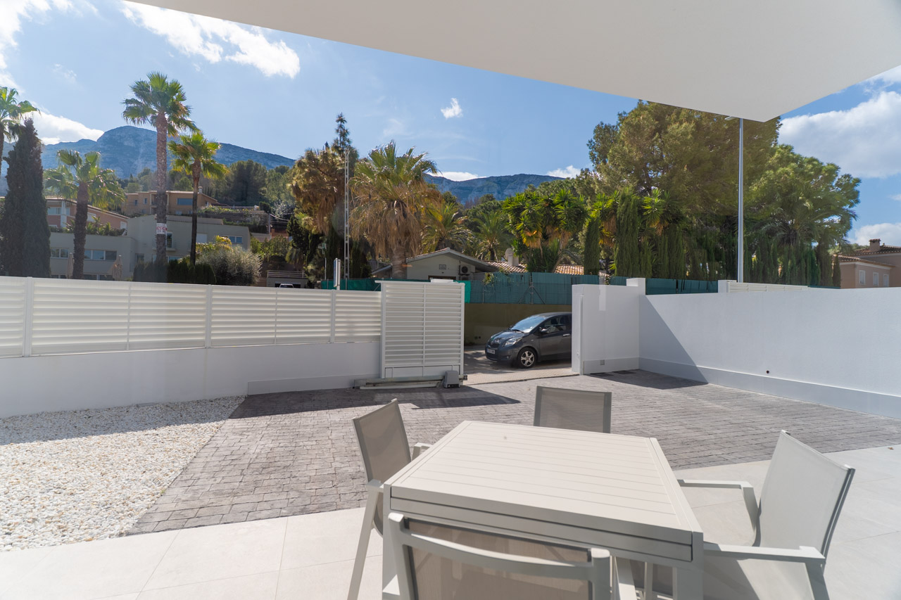 8327DEN Moderne villa te koop in Denia.
