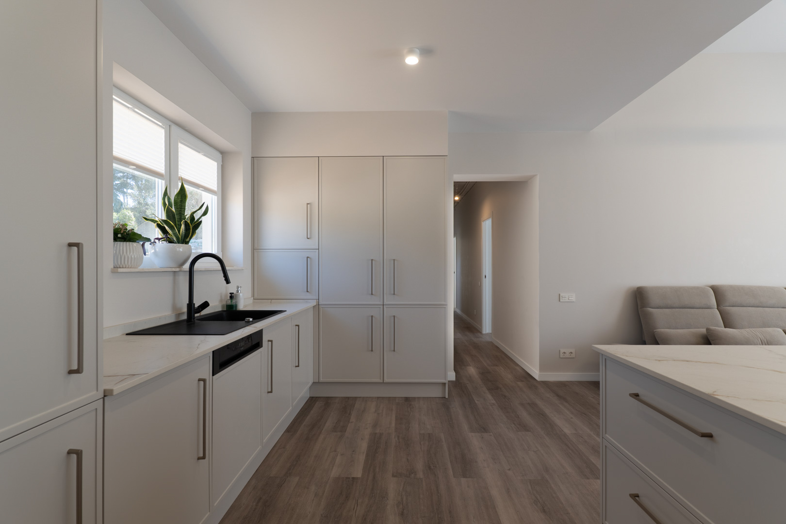 8329CAL Moderne villa, nog af te werken, te koop in Calpe.