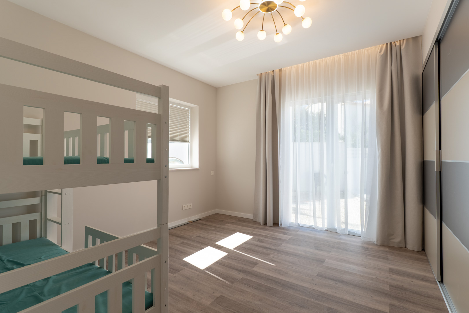 8329CAL Moderne villa, nog af te werken, te koop in Calpe.