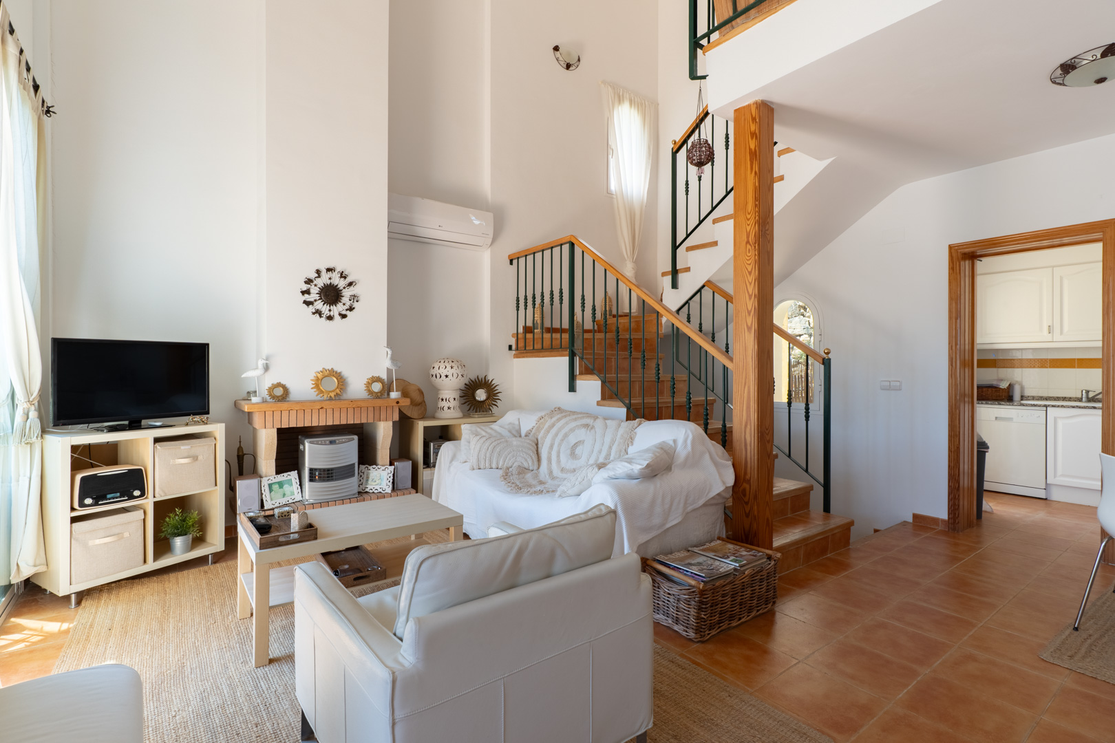 8335ALT_026 C4XY8335ALT Geschakelde woning met zeezicht te koop in Altea Hills