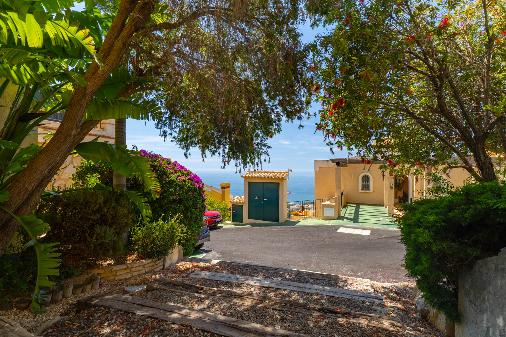 8335ALT_064 C4XY8335ALT Geschakelde woning met zeezicht te koop in Altea Hills