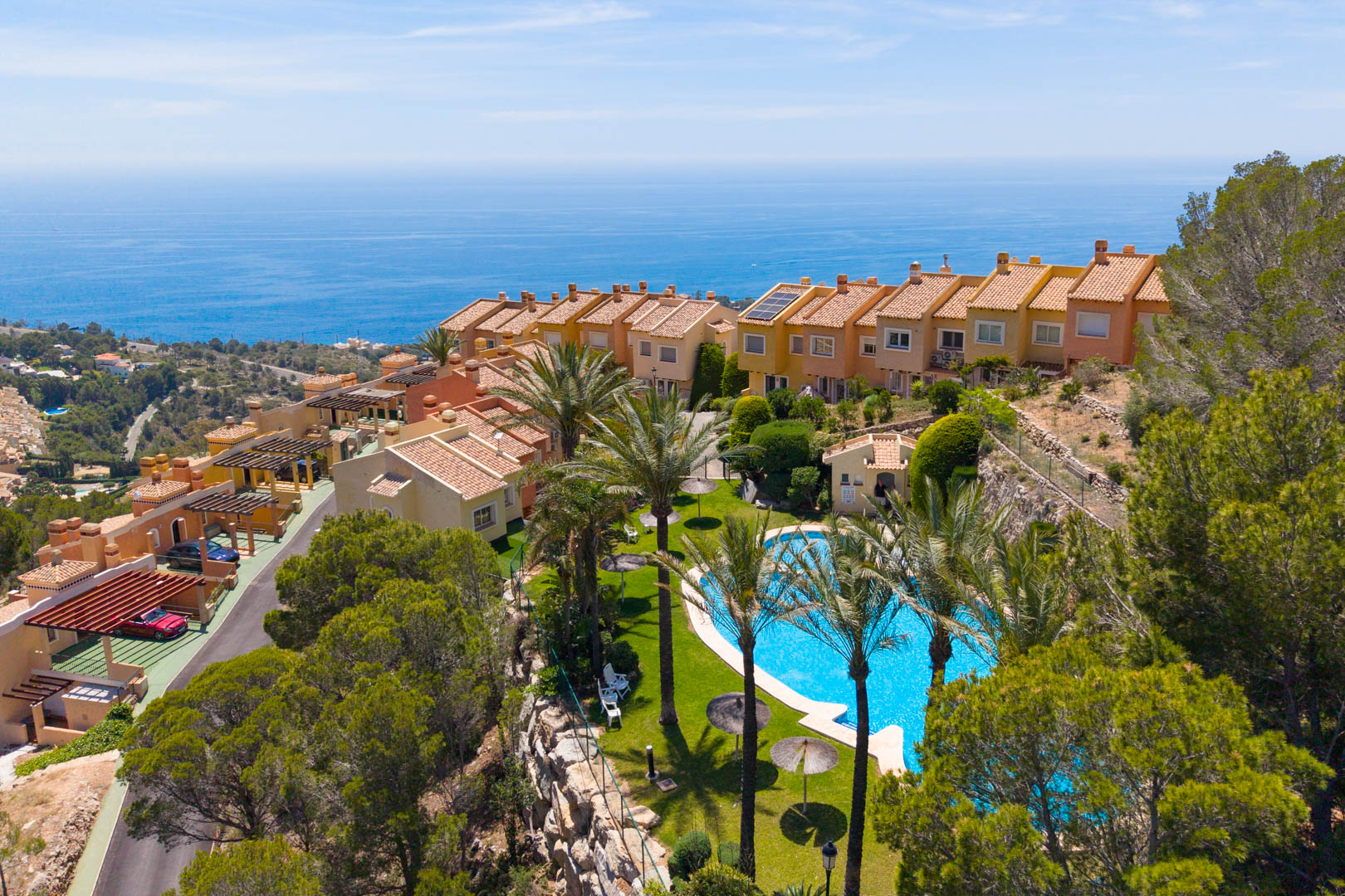 default C4XY8335ALT Geschakelde woning met zeezicht te koop in Altea Hills