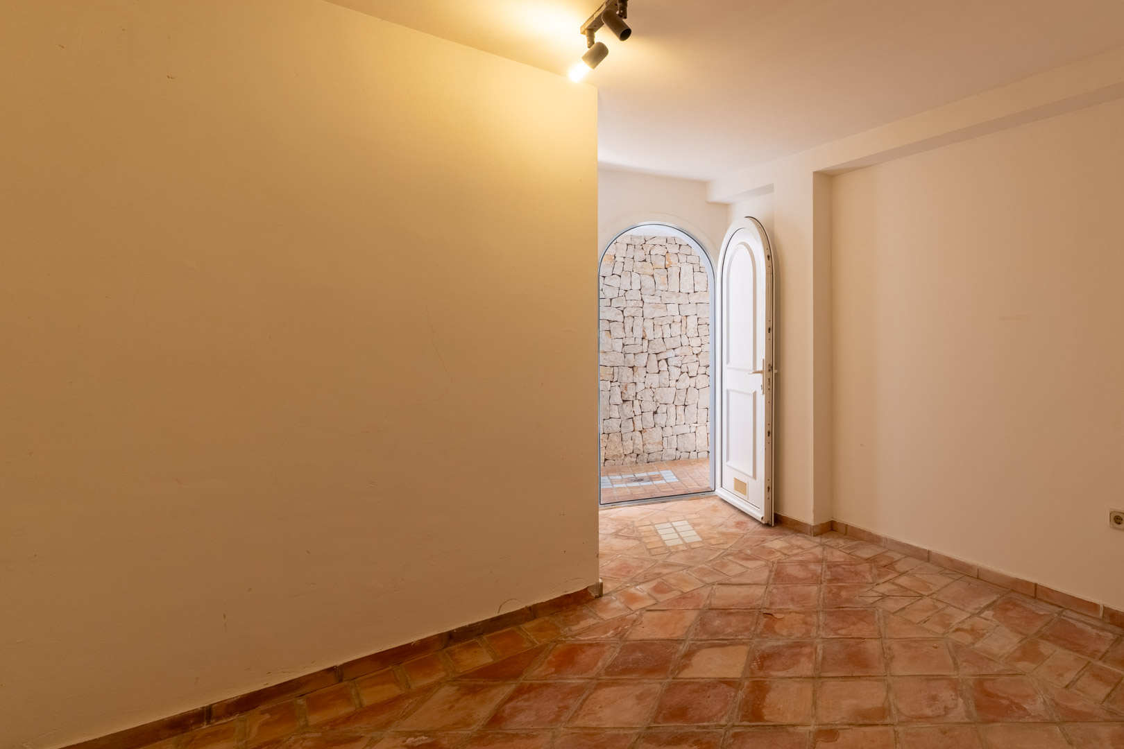 9006BEN Mediterrane villa met panoramisch uitzicht op zee te koop in Benissa.