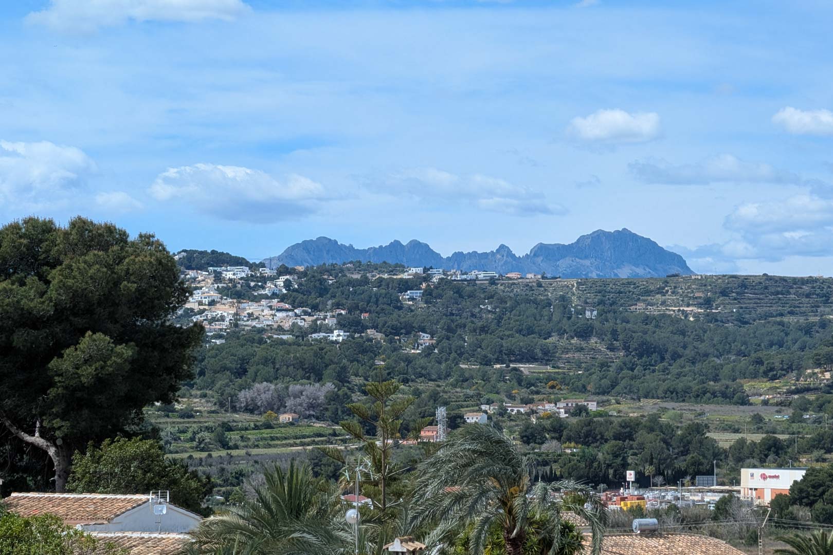 C3XY8331MOR Appartement te koop in Moraira.