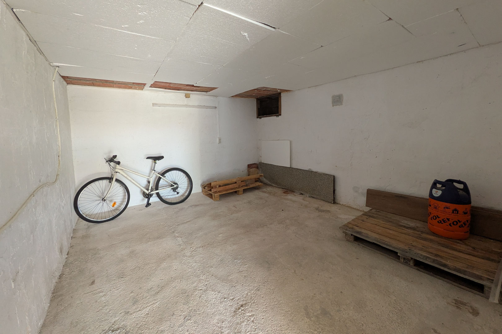 C3XY8331MOR Appartement te koop in Moraira.