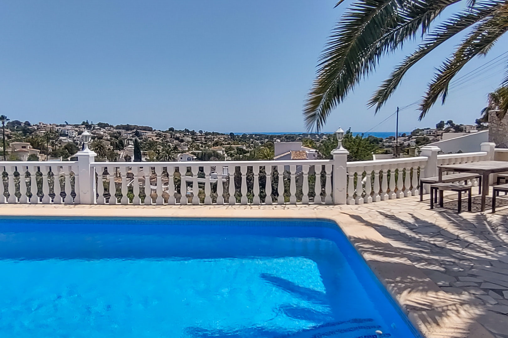 C3XY9003BEN-4 C3XY9003BEN Mediterrane villa met zeezicht te koop in Benissa.