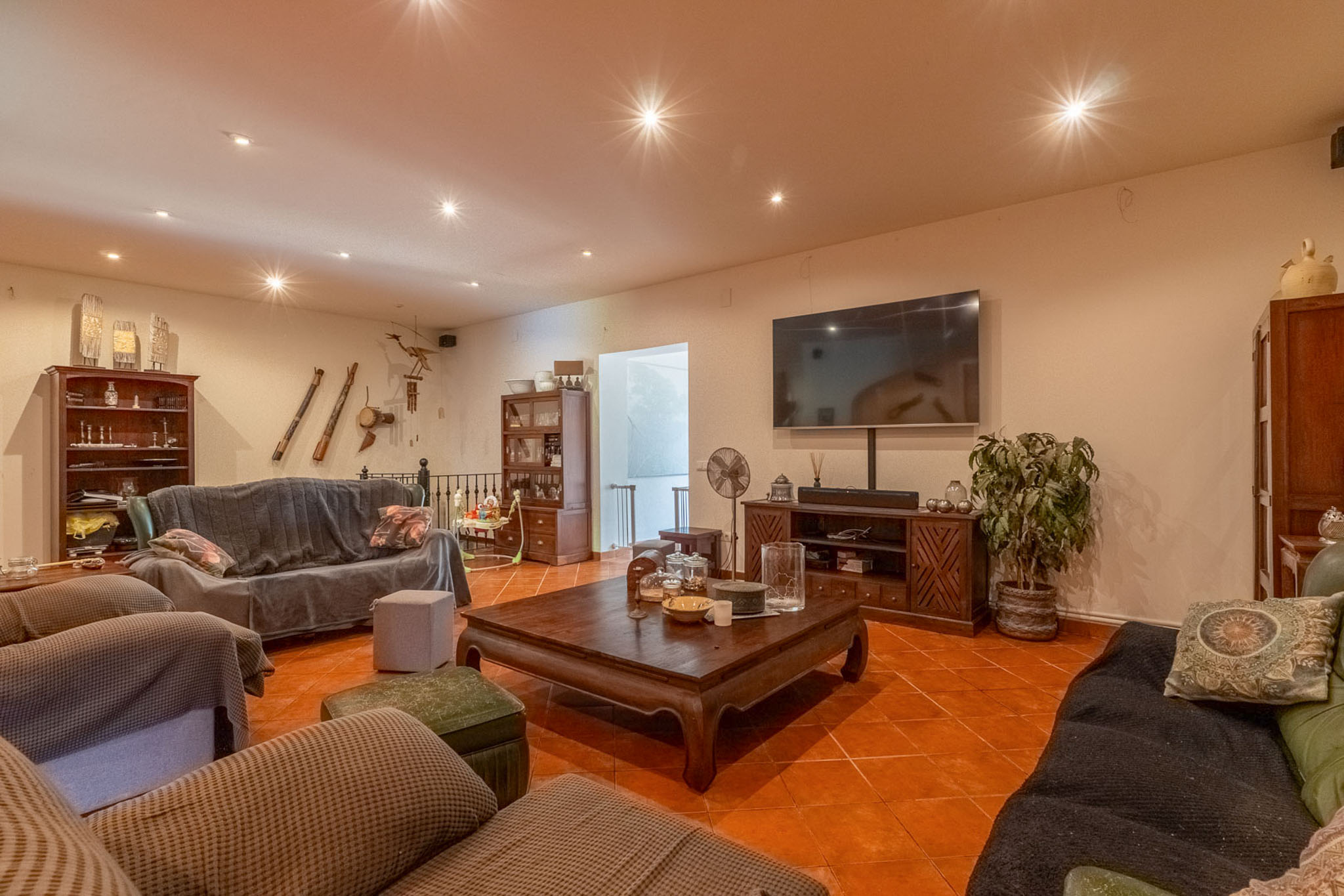C4XY8336OND Villa te koop in Ondara.