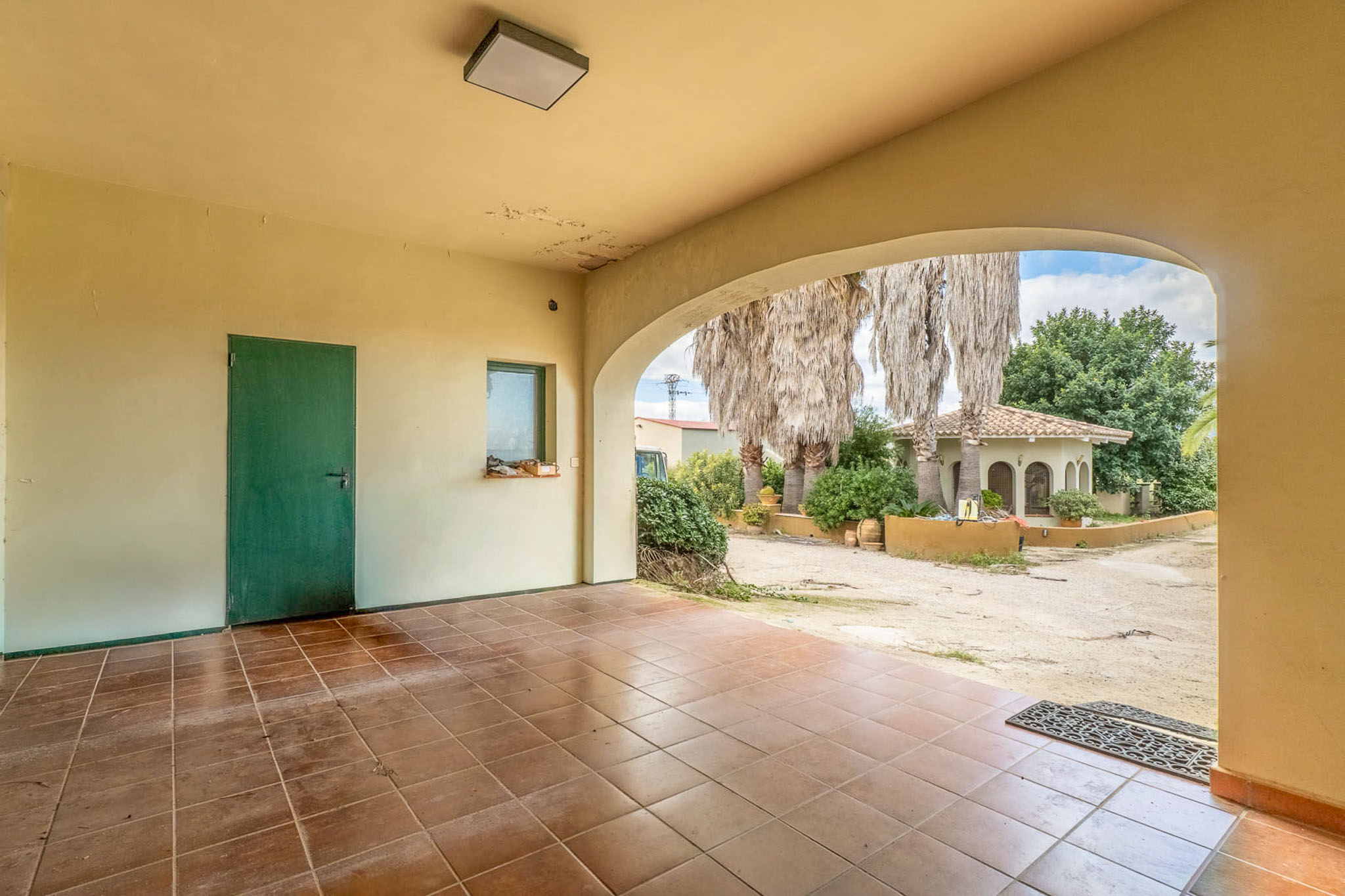 C4XY8336OND Villa te koop in Ondara.