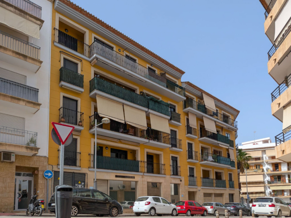 C3XY4678JAV 2 Slaapkamerappartement te koop in Jávea