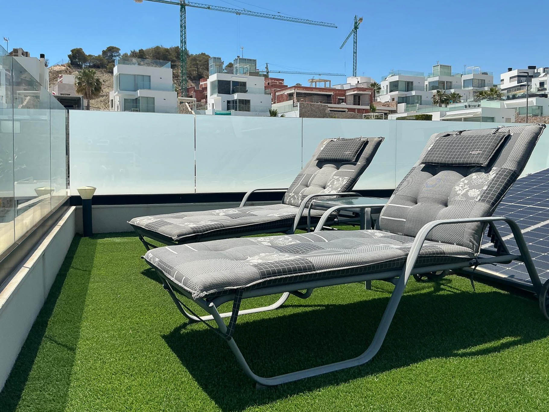 4696FIN_060 4664ALB Geschakelde woning te koop op 200 m van het strand in Albir