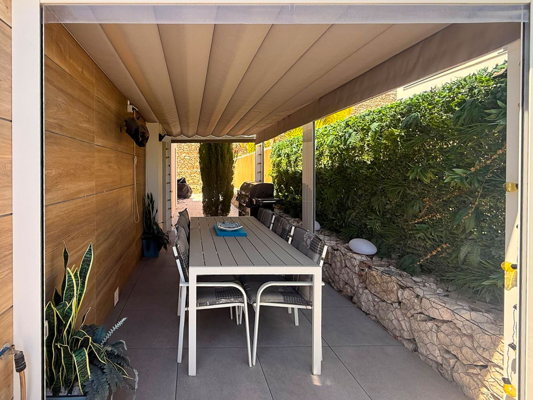 4696FIN_075 4664ALB Geschakelde woning te koop op 200 m van het strand in Albir